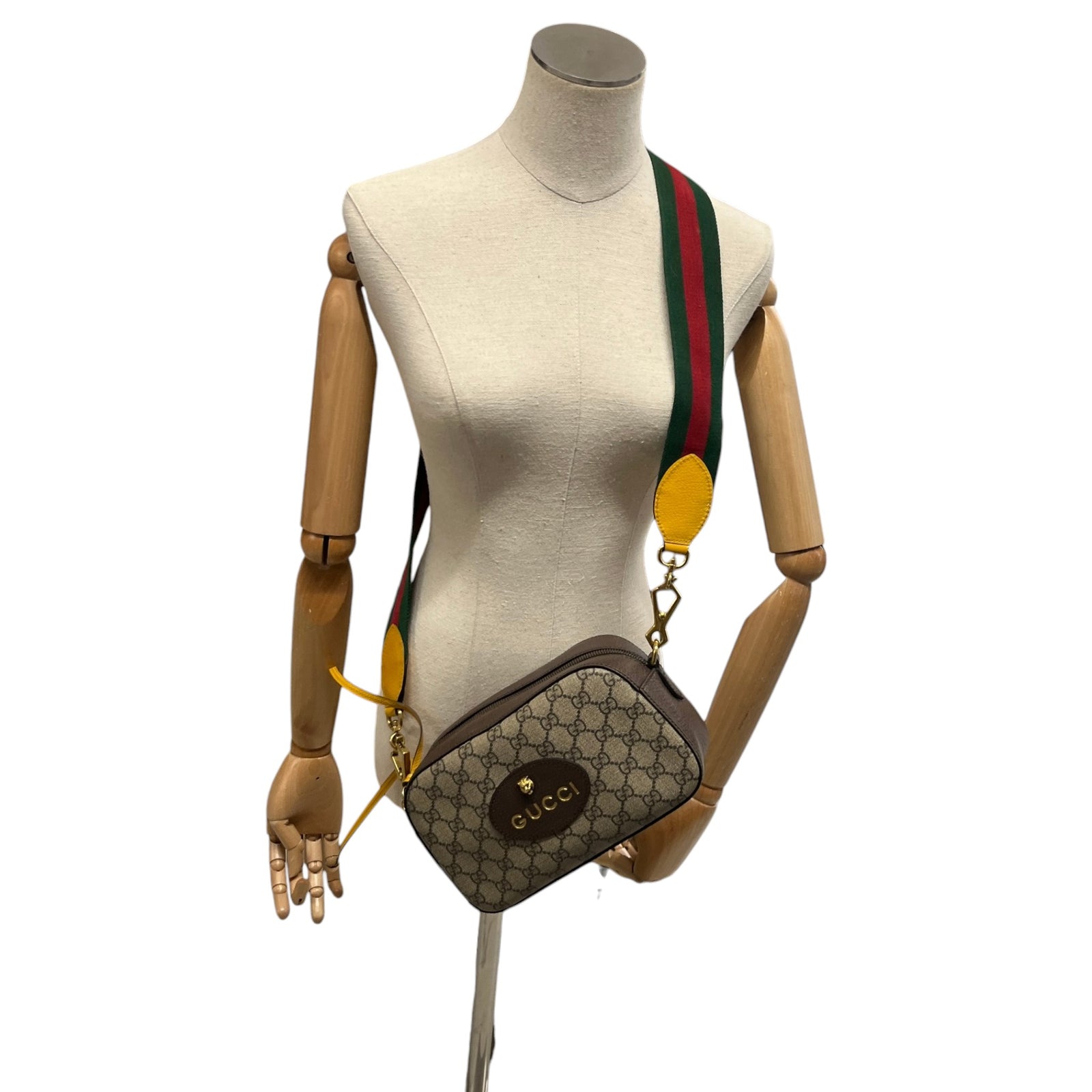 Women's GG Supreme Neo Vintage Camera Crossbody Bag Brown - Photo 2