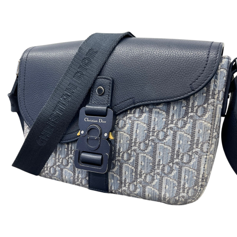 Men's Saddle With Flap Messenger Bag Blue