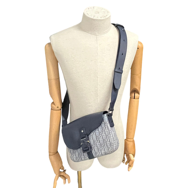 Men's Saddle With Flap Messenger Bag Blue
