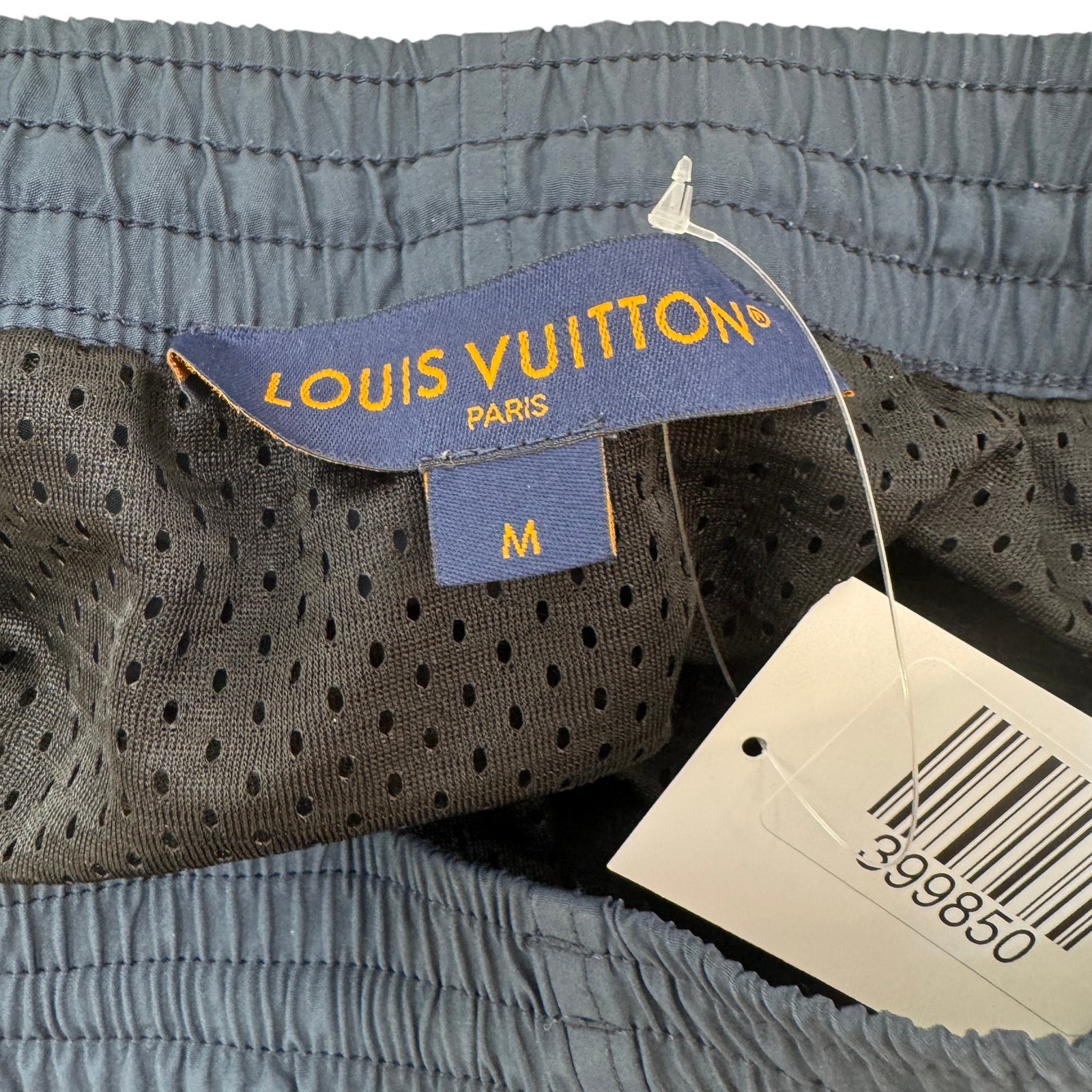 Men's Monogram Shorts Navy Size M / W32 - Photo 5