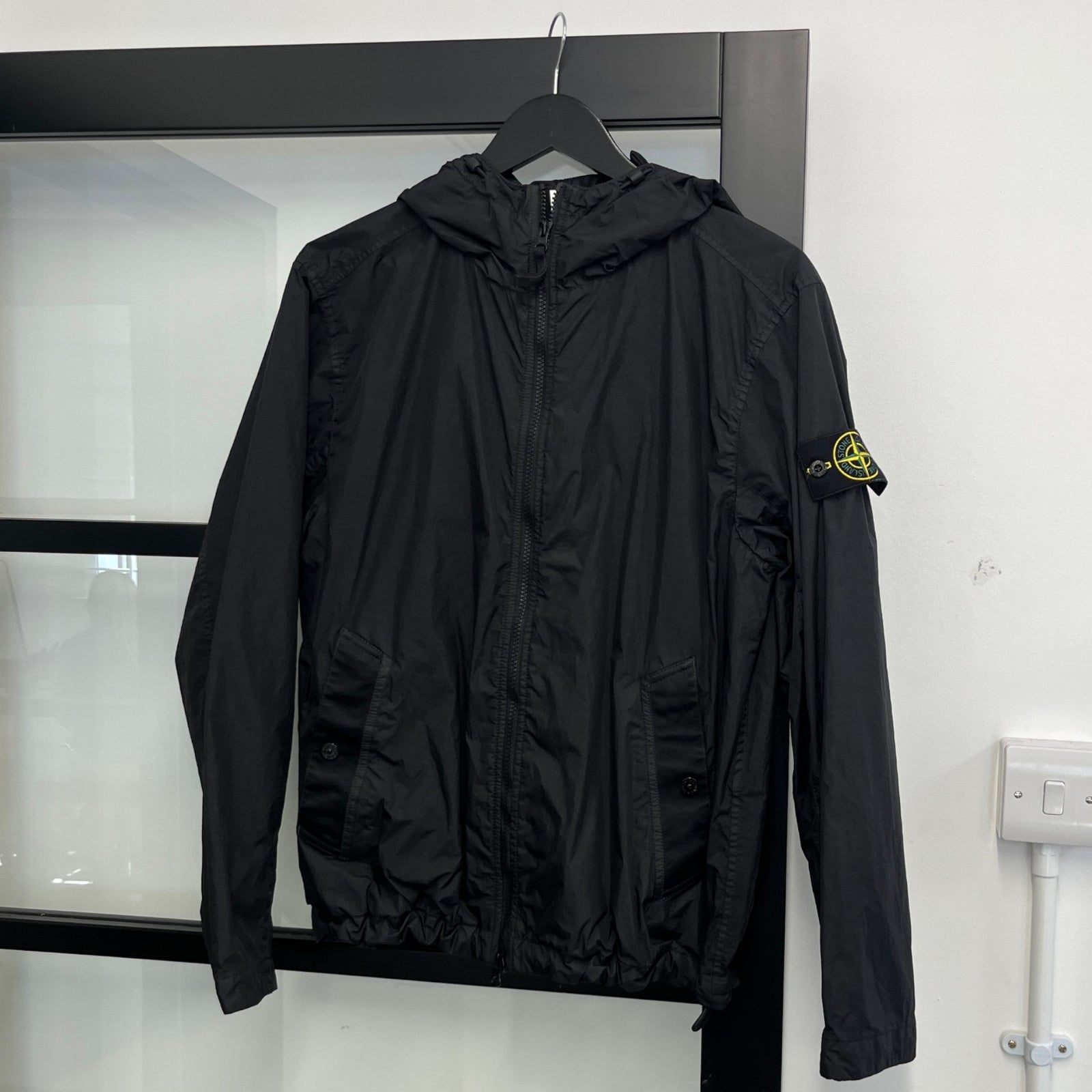 Men's Applique Logo Windbreaker Black Size S - Photo 10