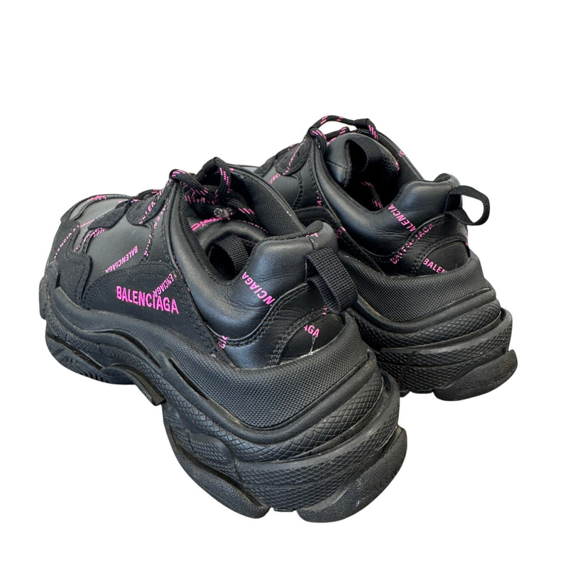 Women's Triple S Low Trainers Black Size EU 37 / UK 4