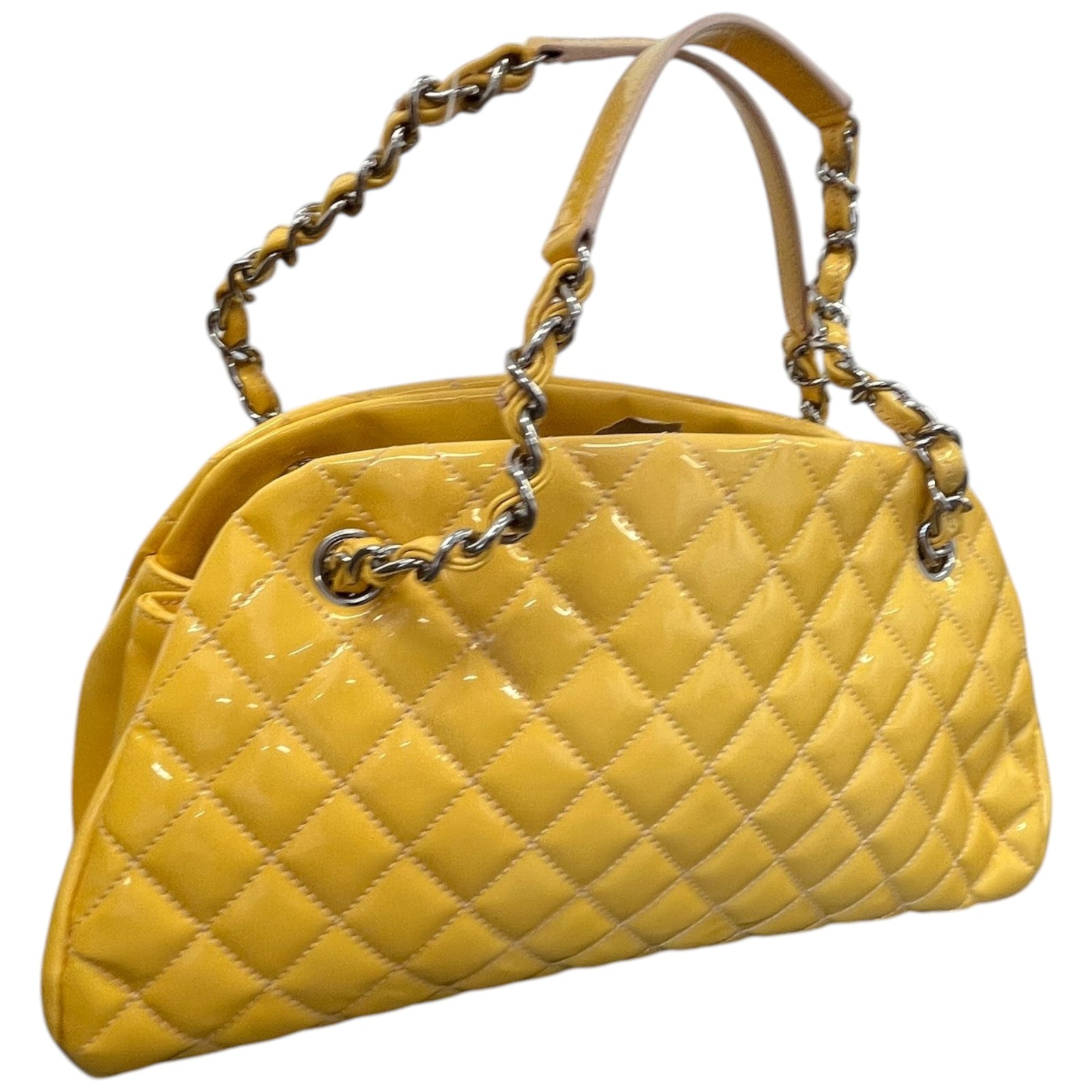Women's Mademoiselle Bowling Patent Bag Yellow - Photo 9