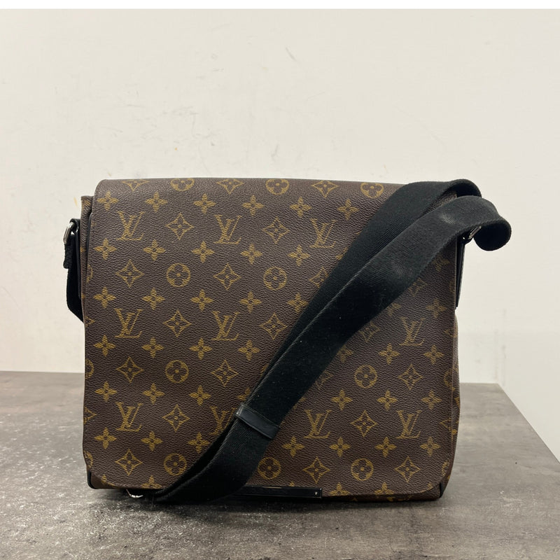 Men's Monogram District Messenger Bag Brown