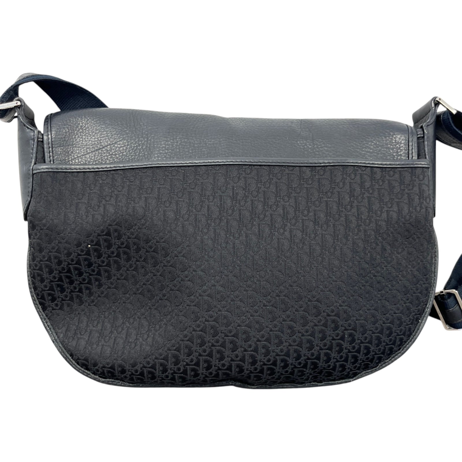 Women's Trotter Street Chic Messenger Bag Black - Photo 3