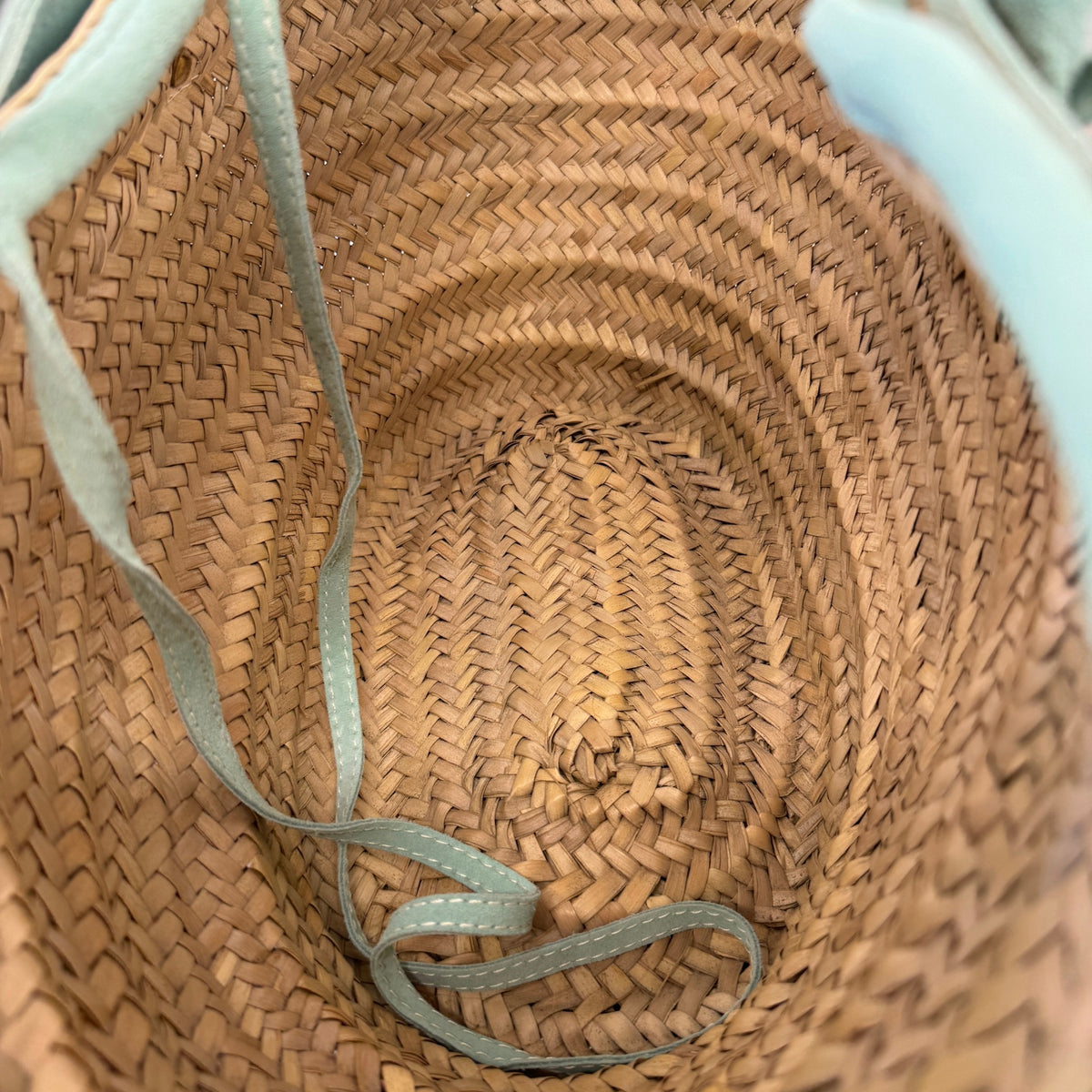 Women's Le Panier Soleil Woven Straw Tote Handbag Beige - Photo 8