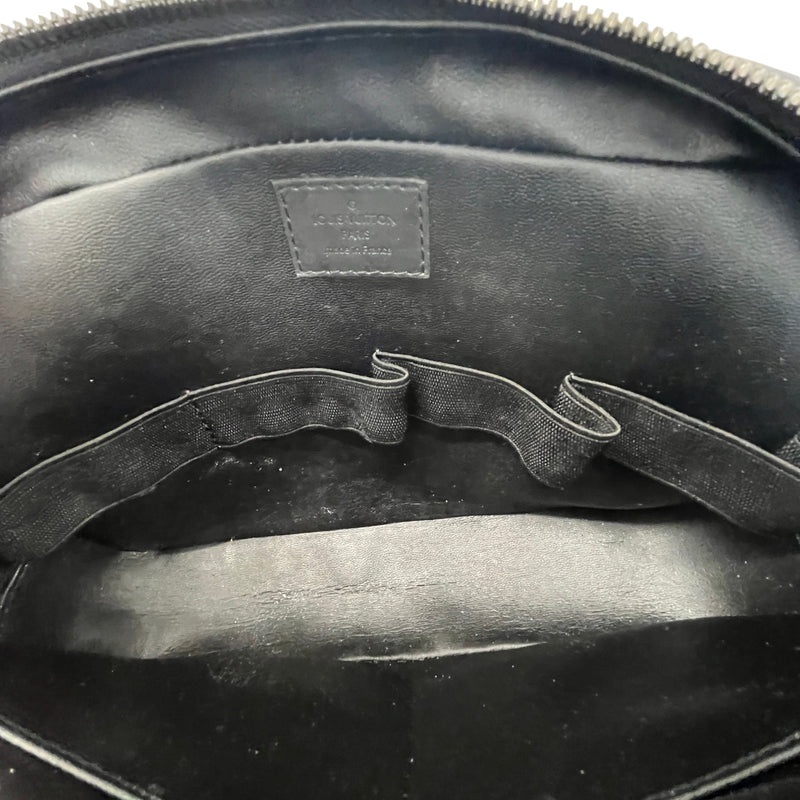 Men's Damier Infini Onyx Toiletry Bag Black