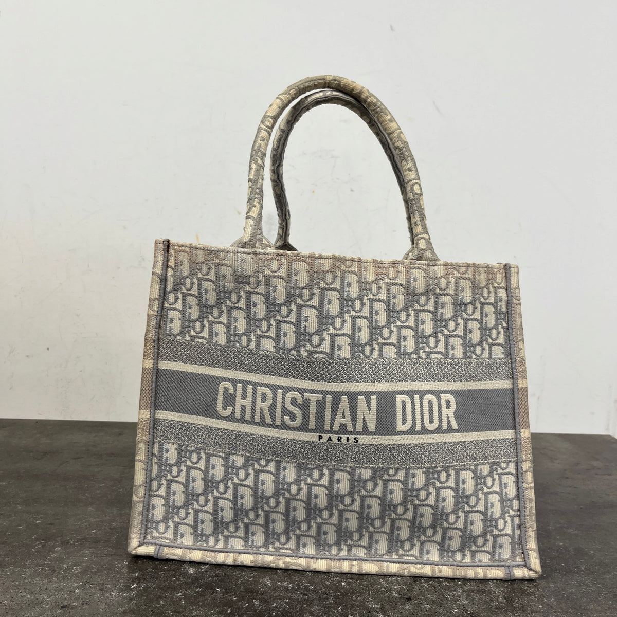 Women's Book Tote Handbag Grey - Photo 14
