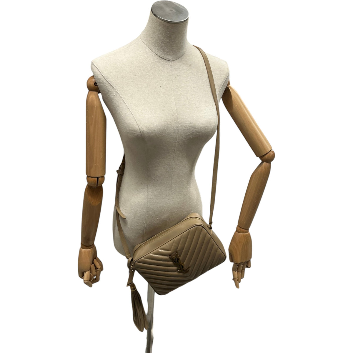 Women's Lou Camera Crossbody Bag Beige - Photo 2