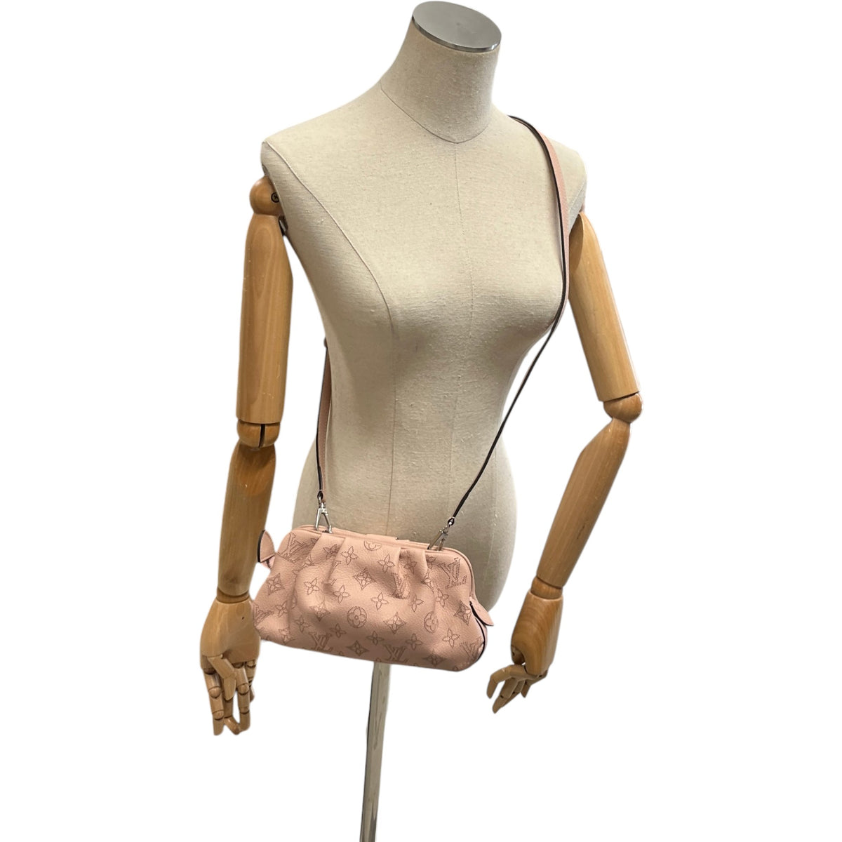 Women's Scala Mini Mahina Magnolia Crossbody Bag Pink - Photo 2