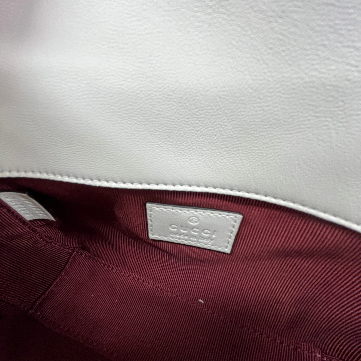 Women's GG Marmont Mini Crossbody Bag White - Photo 10