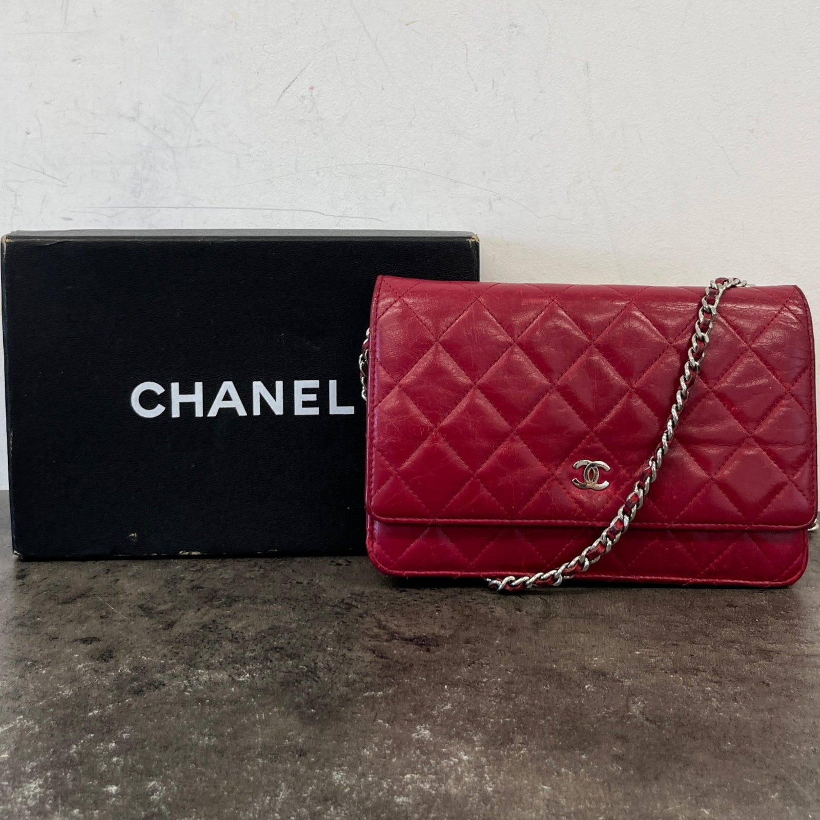 Women's Timeless Wallet On Chain Bag Red - Photo 12