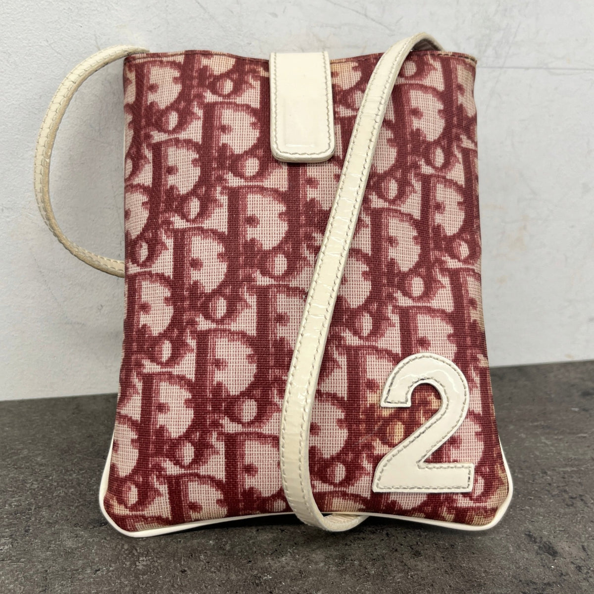 Women's Trotter Crossbody Bag Red - Photo 11