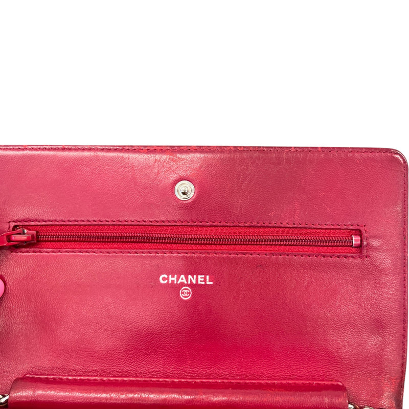 Women's Timeless Wallet On Chain Bag Red