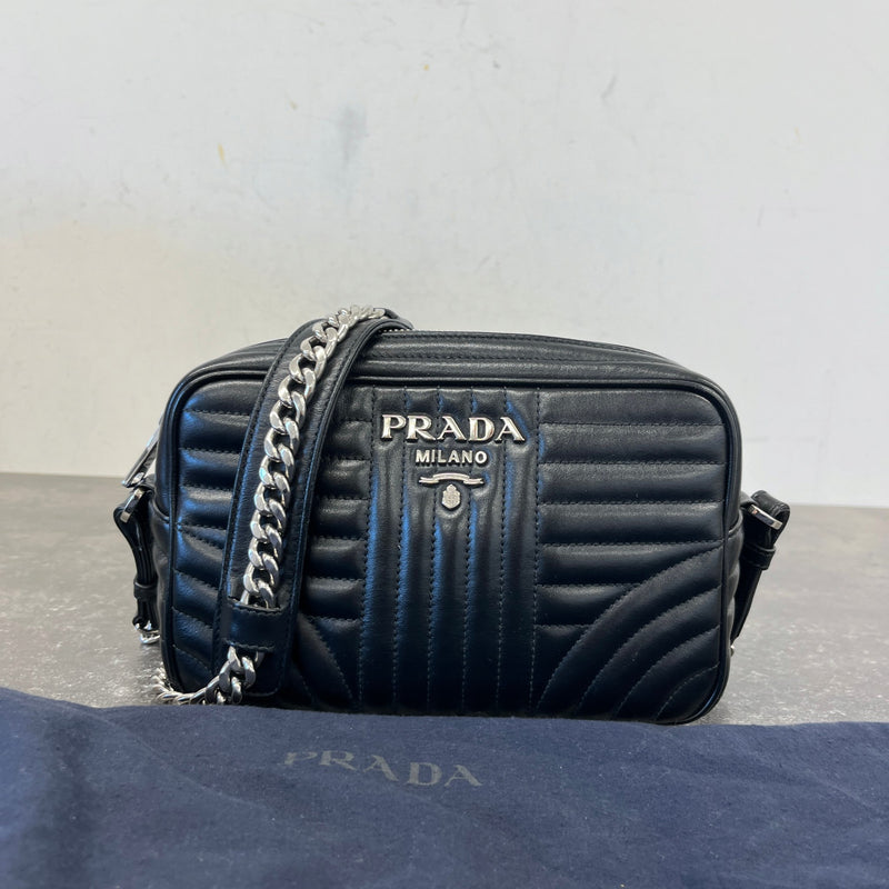 Women's Diagramme Camera Crossbody Bag Black