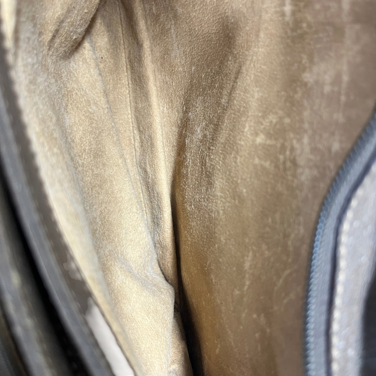 Women's GG Supreme Handbag Brown - Photo 12