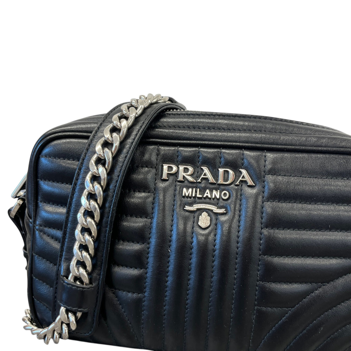 Women's Diagramme Camera Crossbody Bag Black - Photo 11