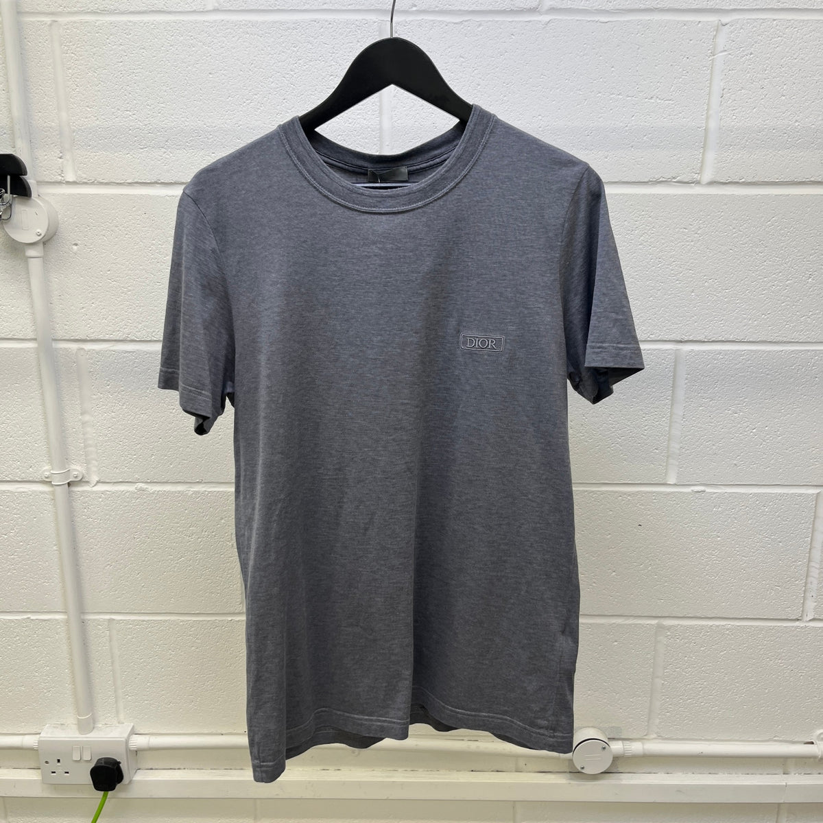 Men's Embroidered Logo T-Shirt Grey Size M - Photo 8