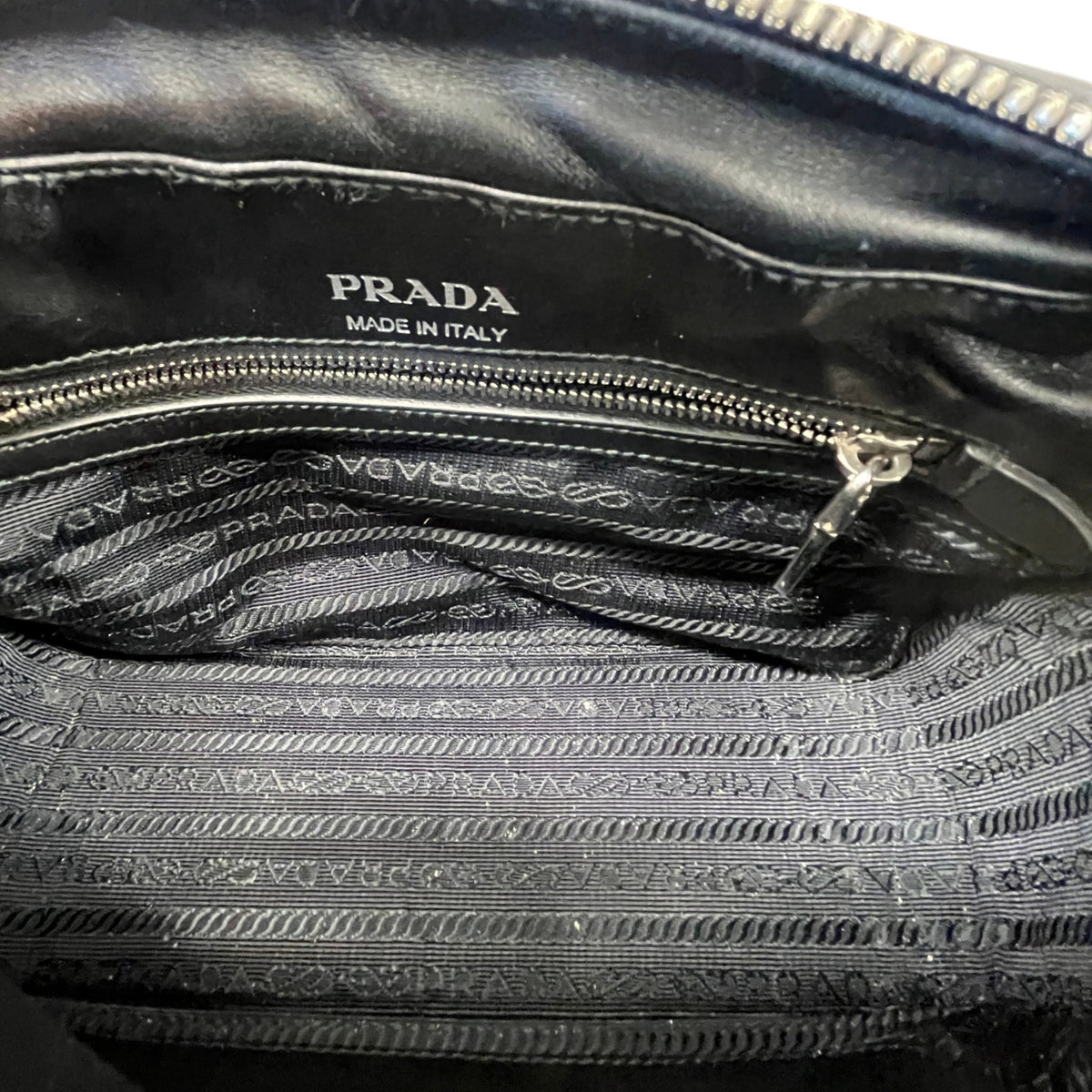 Women's Diagramme Camera Crossbody Bag Black - Photo 13