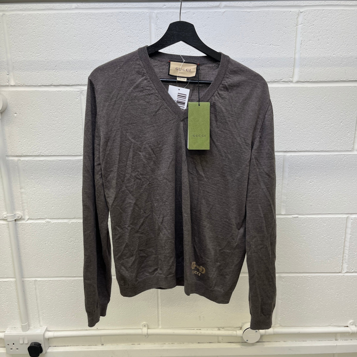 Men's V Neck Logo Sweatshirt Brown Size L - Photo 7