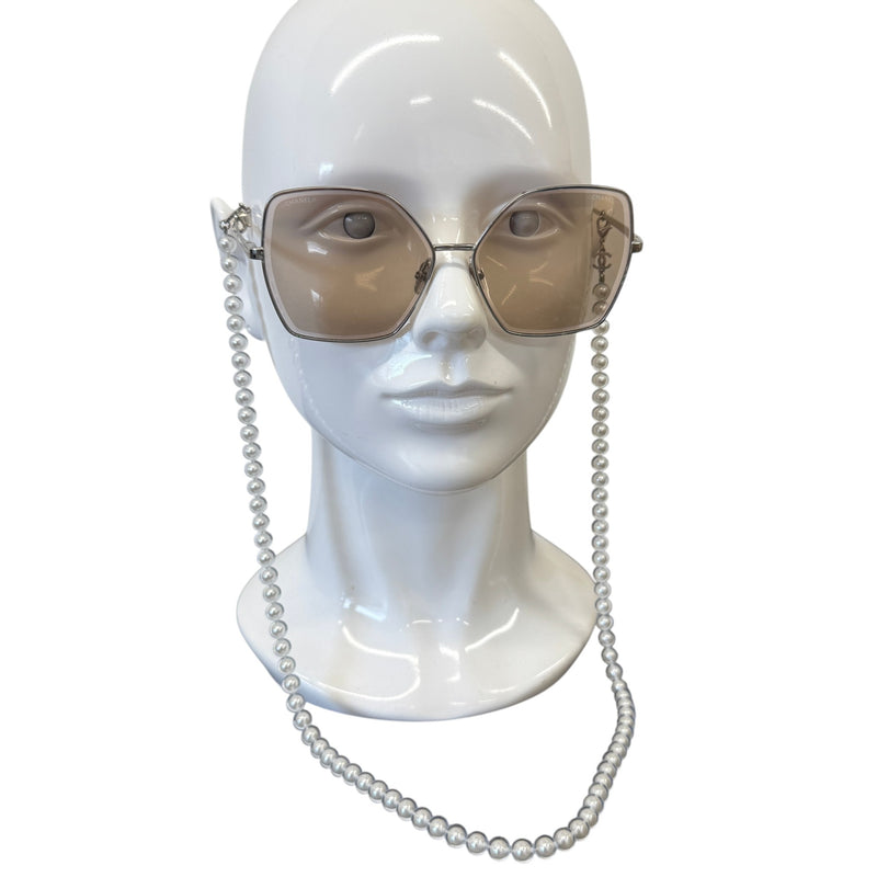 Women's Pearl Chain 4262 Sunglasses Silver