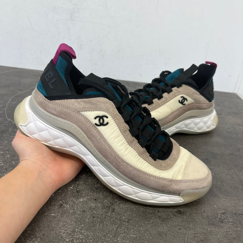 Women's Cc Runner Low Trainers Beige Size EU 41 / UK 8