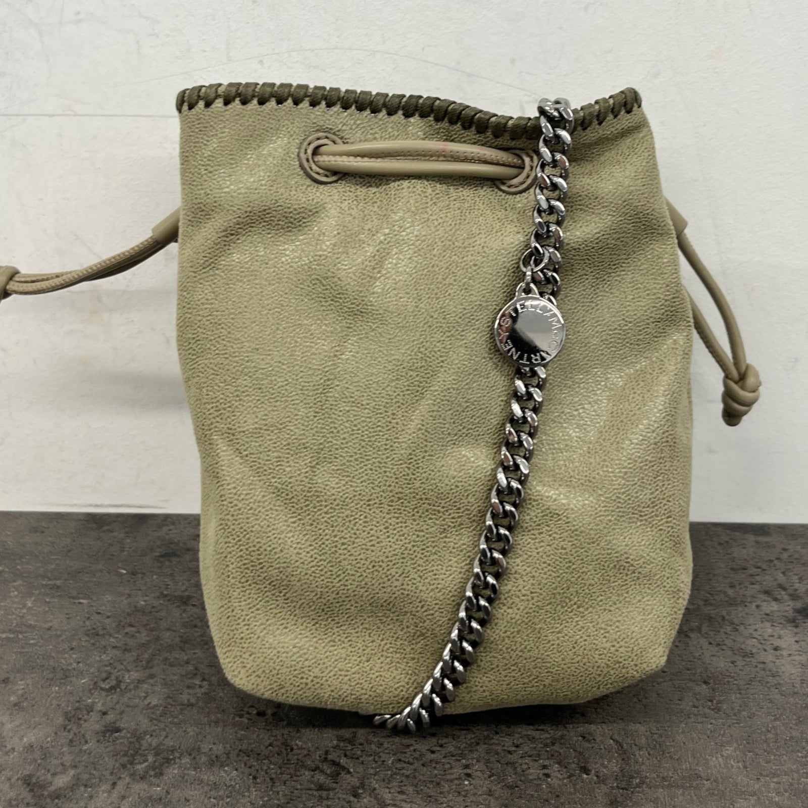 Women's Falabella Chain Bucket Bag Khaki - Photo 10