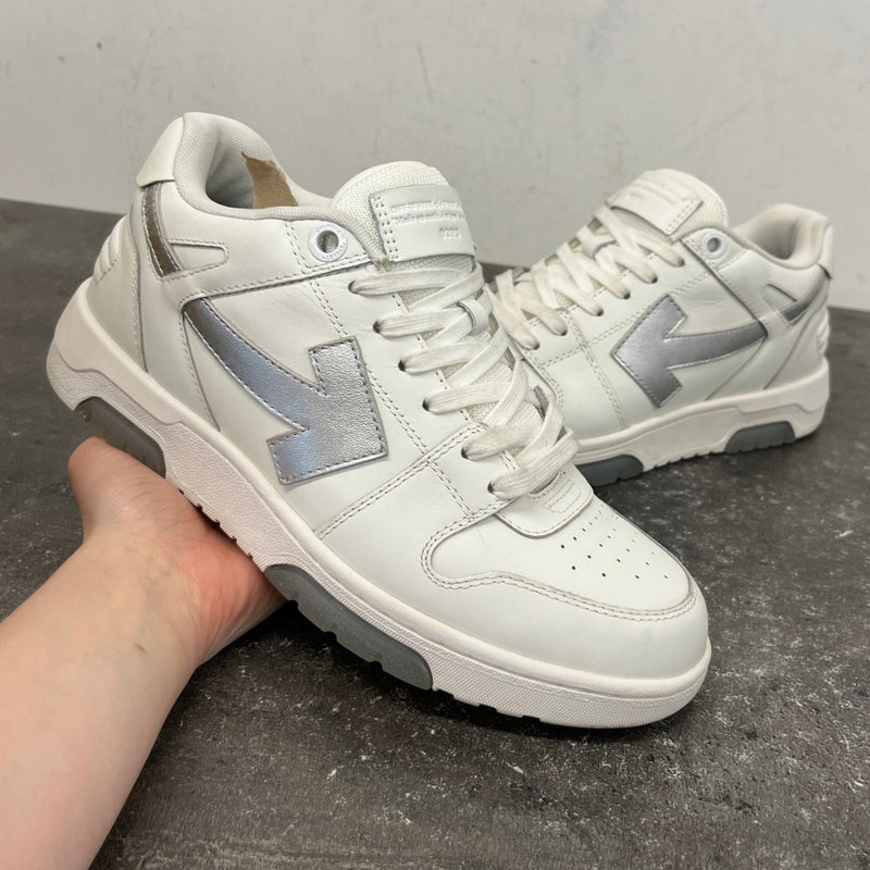 Men's Out Of Office Low Trainers White Size EU 40 / UK 6