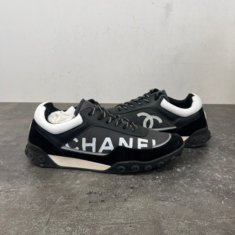 Men's CC Logo Low Trainers Black Size UK 7.5 / EU 41.5