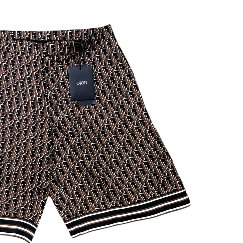 Men's Oblique Pixel Bermuda Shorts Black Size IT 48 / UK 32