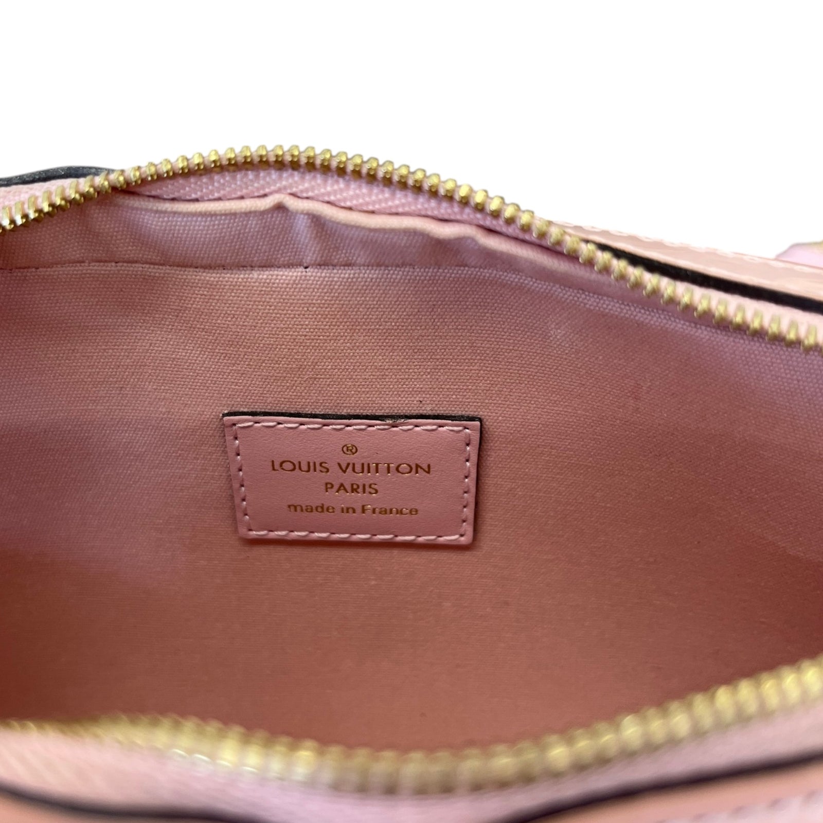Women's Monogram Vernis Camera Pouch Bag Pink - Photo 13
