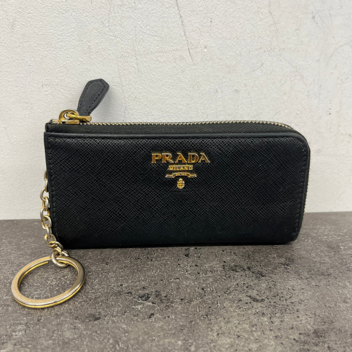 Women's Saffiano Key Pouch Purse Black - Photo 12