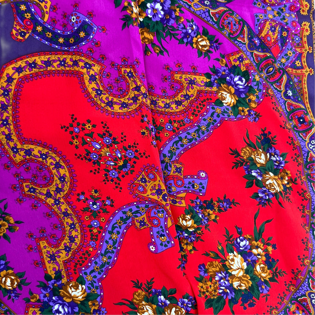 Women's Vintage Pattern Scarf Purple - Photo 4