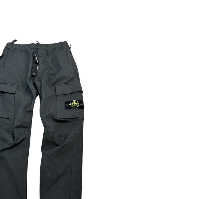 Men's Applique Logo Cargos Green Size Waist 30"