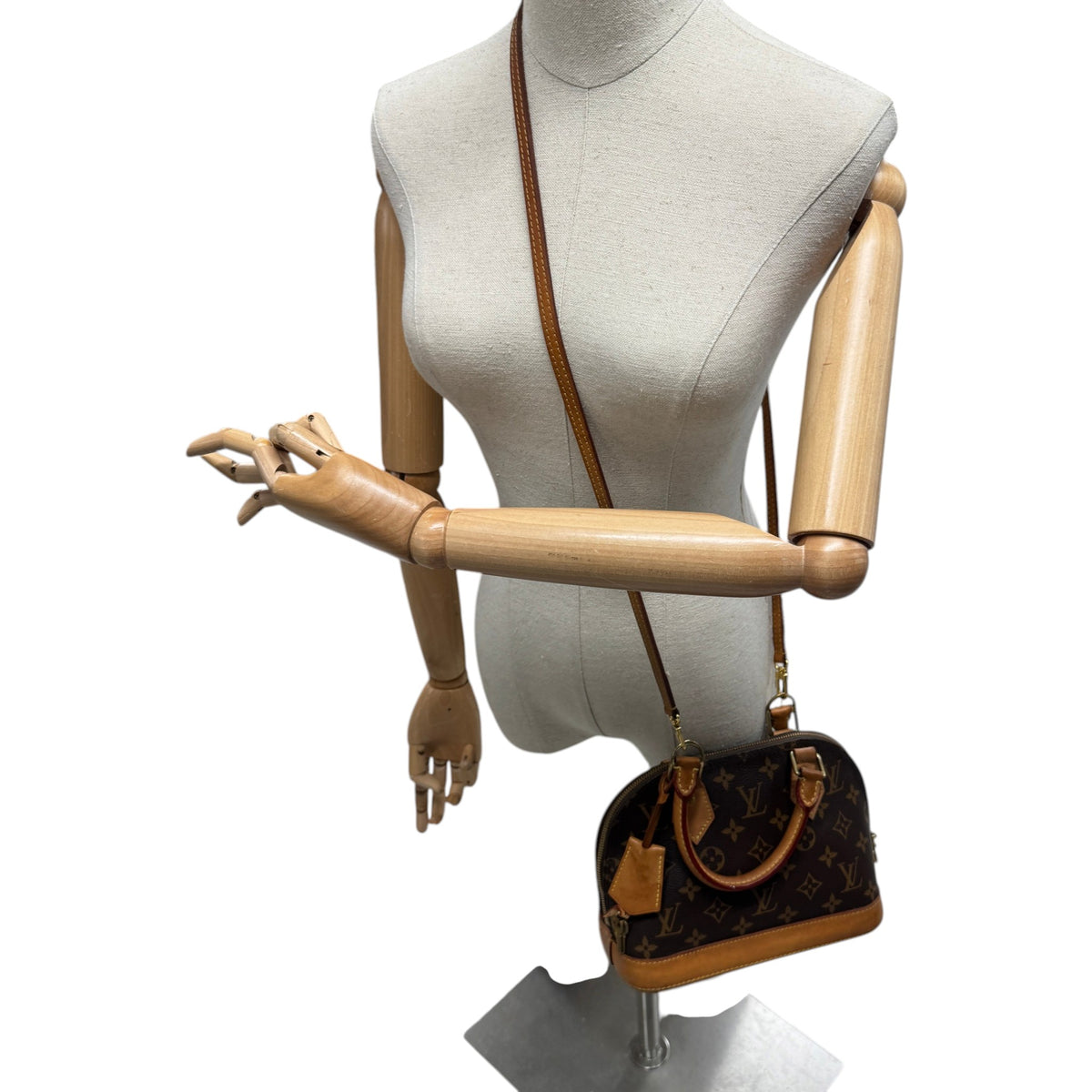 Women's Monogram Alma BB Handbag Brown - Photo 2