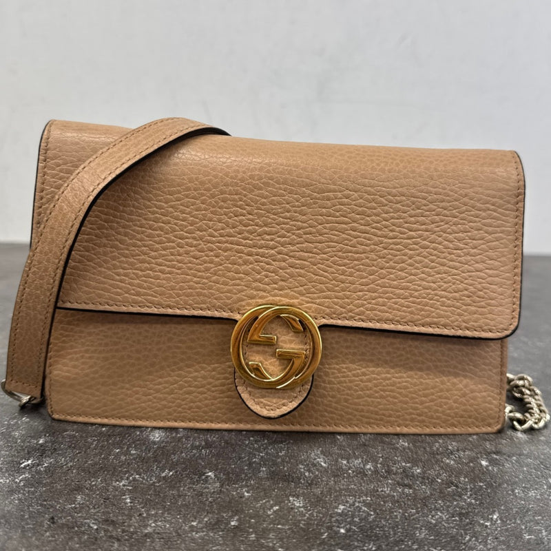 Women's Interlocking G Wallet On Chain Bag Tan