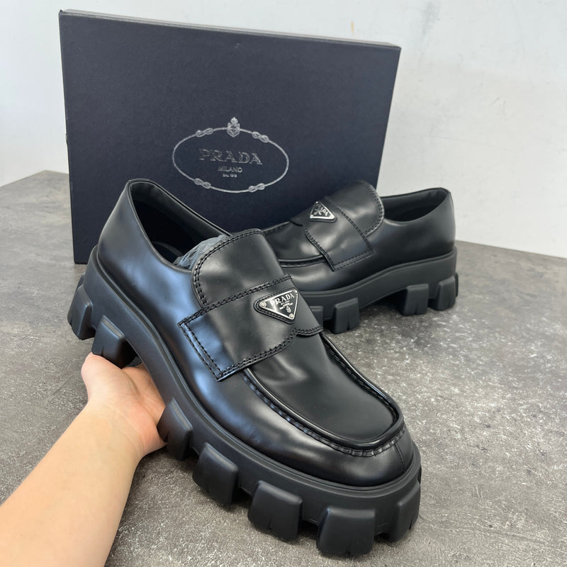 Men's Plaque Logo Loafers Black Size EU 46 / UK 12