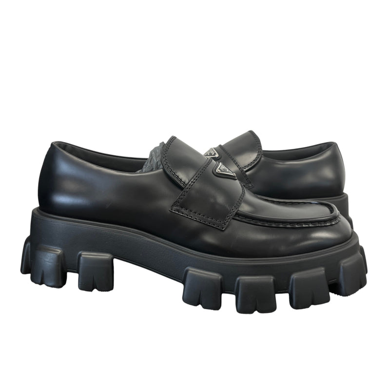 Men's Plaque Logo Loafers Black Size EU 46 / UK 12