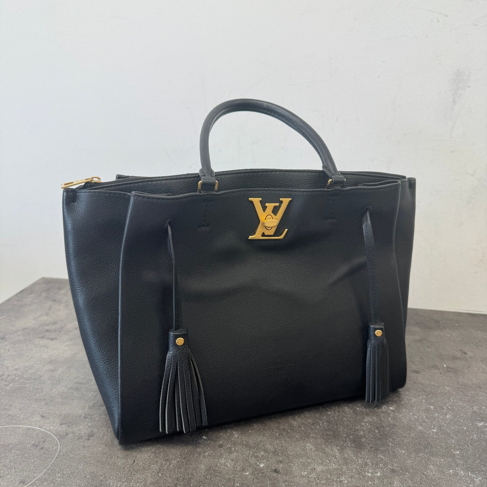 Women's Lockme Tote Bag Black - Photo 13