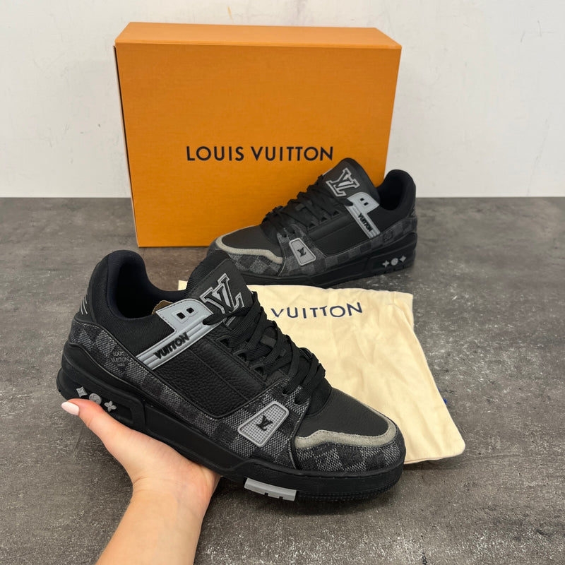 Men's Lv Low Trainers Black Size EU 43 / UK 9
