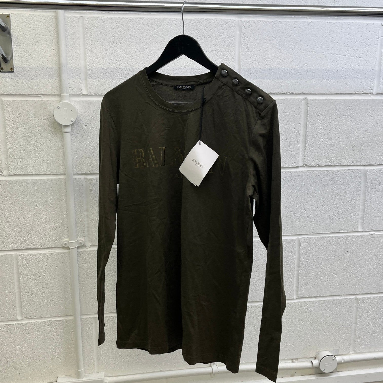 Women's Logo Print Button Long Sleeve T-Shirt Khaki Size M - Photo 10