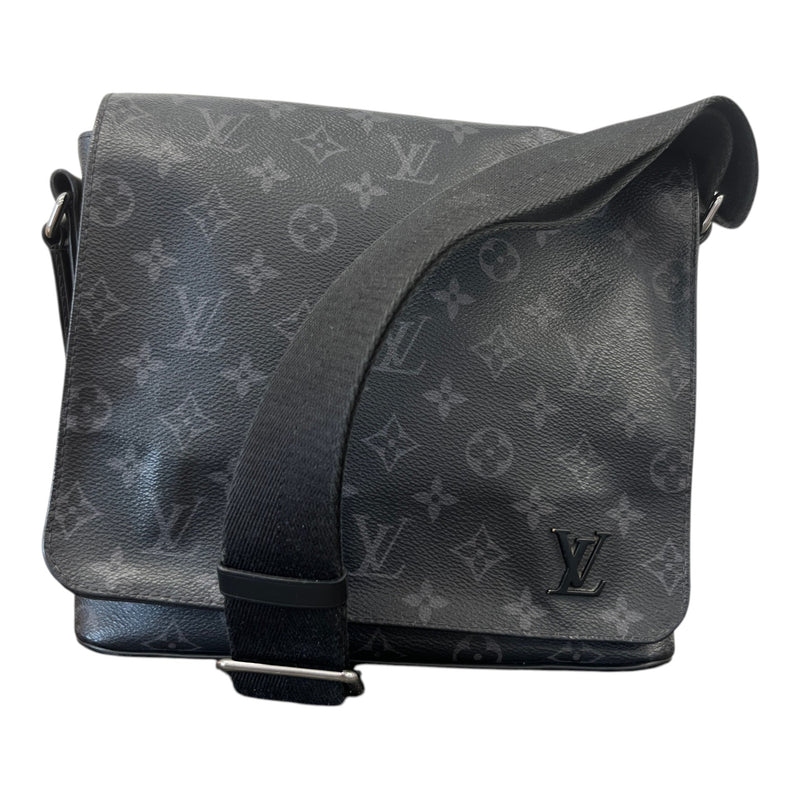 Men's Monogram Eclipse District Pm Messenger Bag Black