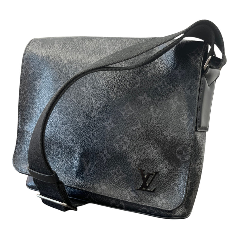 Men's Monogram Eclipse District Pm Messenger Bag Black