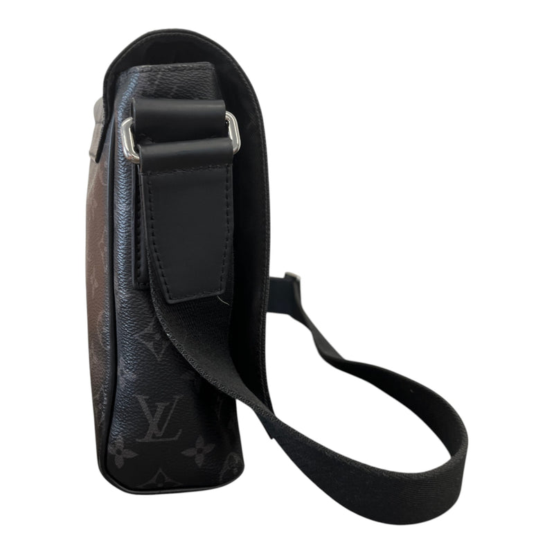 Men's Monogram Eclipse District Pm Messenger Bag Black