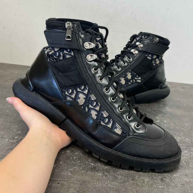 Men's Oblique Combat Boots Black Size EU 45 / UK 11