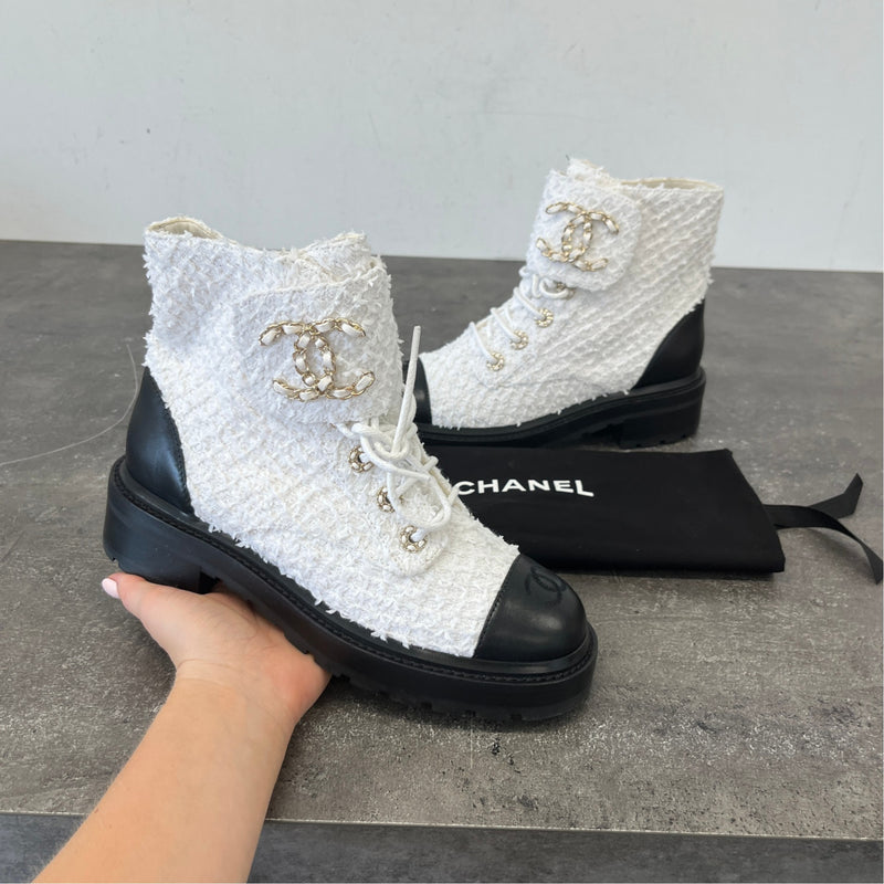 Women's Cc Logo Ankle Boots White Size EU 38 / UK 5