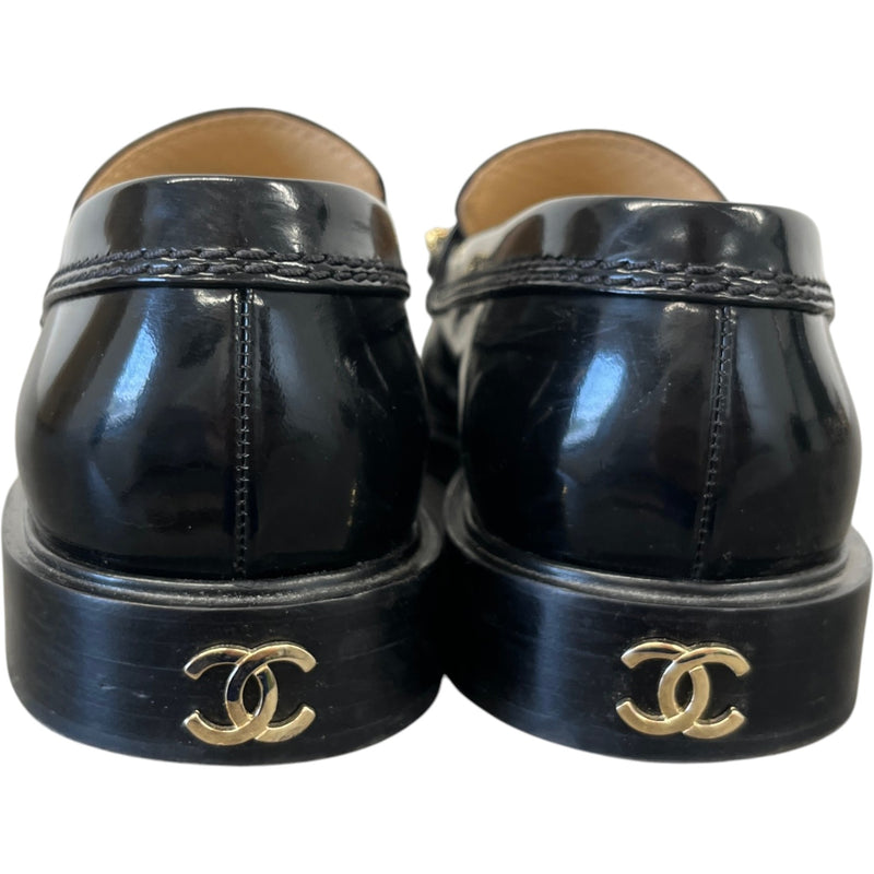 Women's Chain Logo Loafers Black Size EU 37.5 / UK 4.5