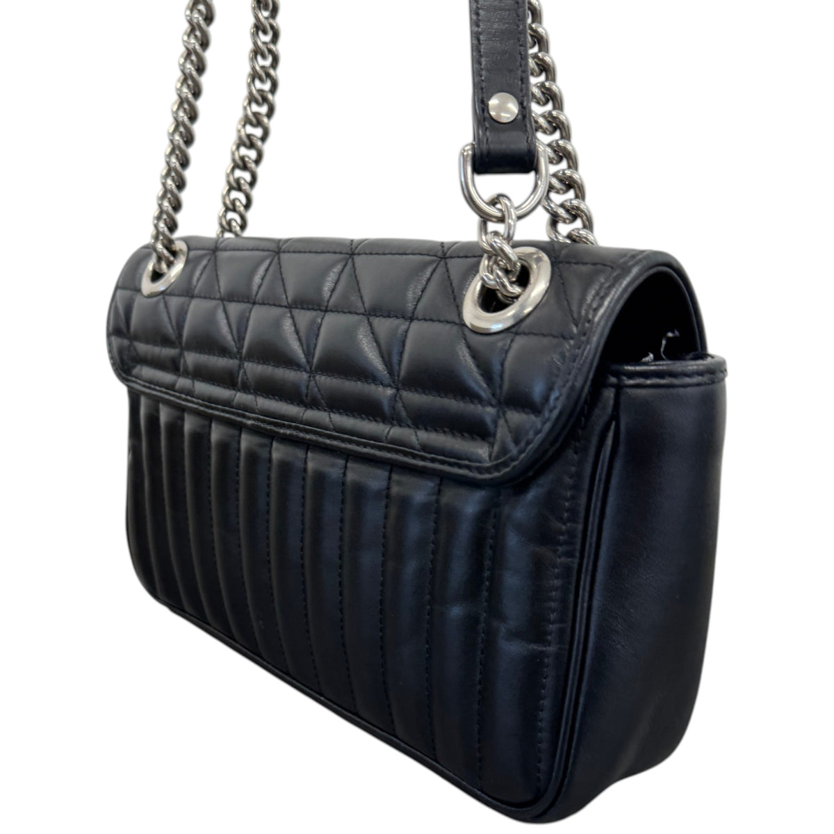 Women's GG Marmont Handbag Black - Photo 9