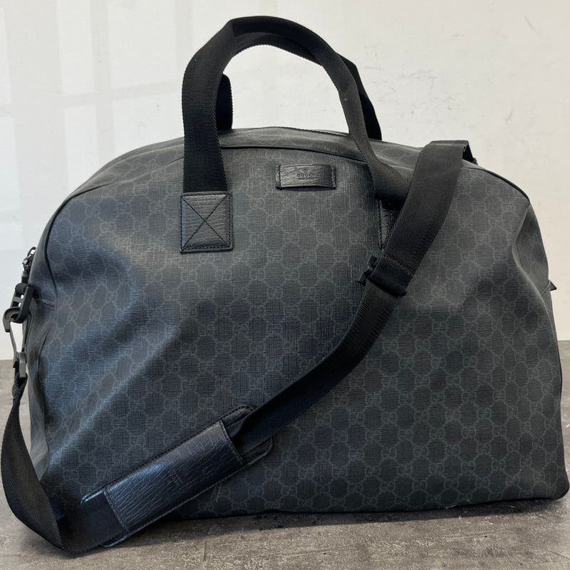Men's Gg Supreme Travel Duffle Bag Black