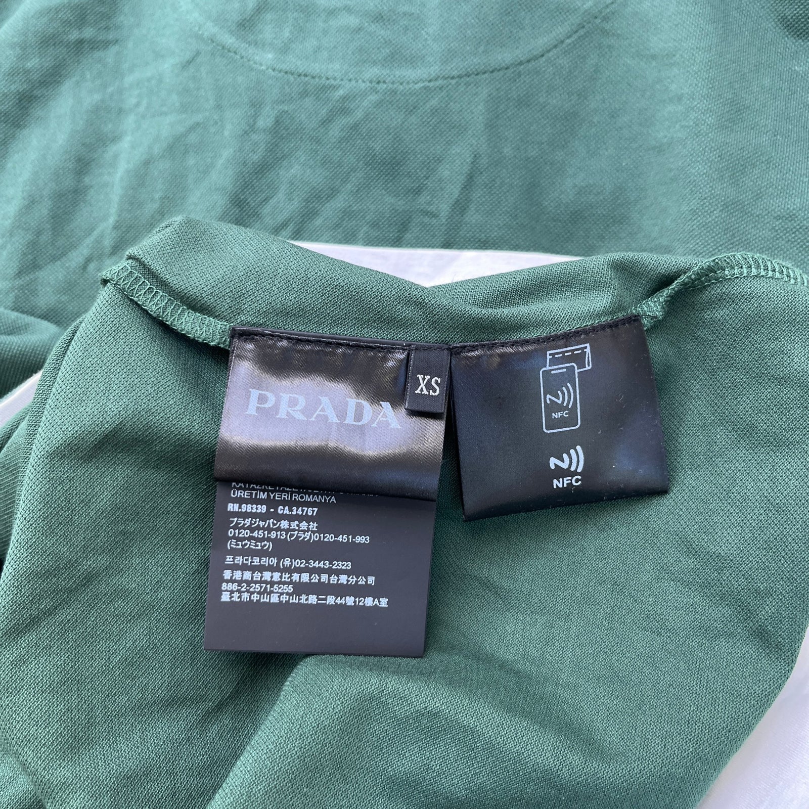 Men's Triangle Logo Polo Shirt Green Size XS - Photo 8